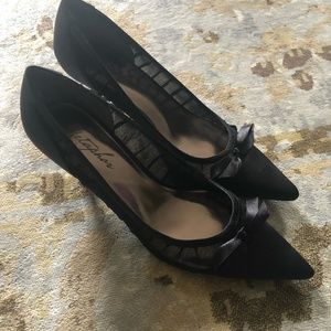 Darling pair of black dressy heels